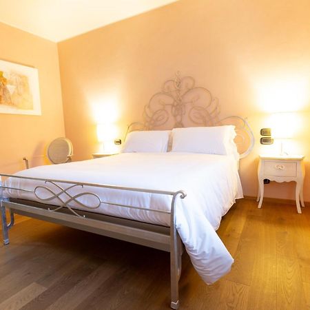 Villa Adige Luxury - M&M Holiday House 佩鲁贾 外观 照片