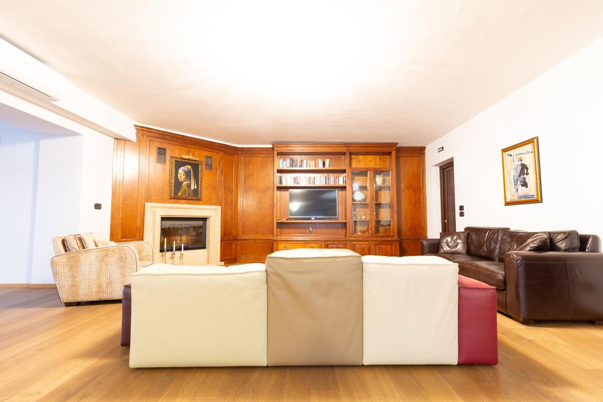 Villa Adige Luxury - M&M Holiday House 佩鲁贾 外观 照片